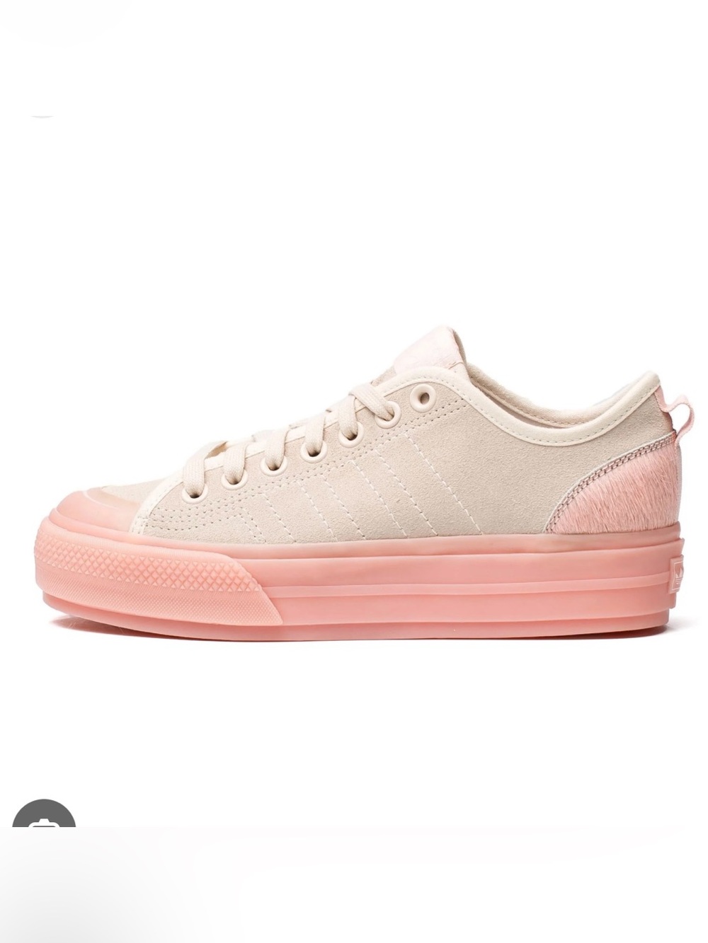 Adidas Nizza RF Platform size 7.5